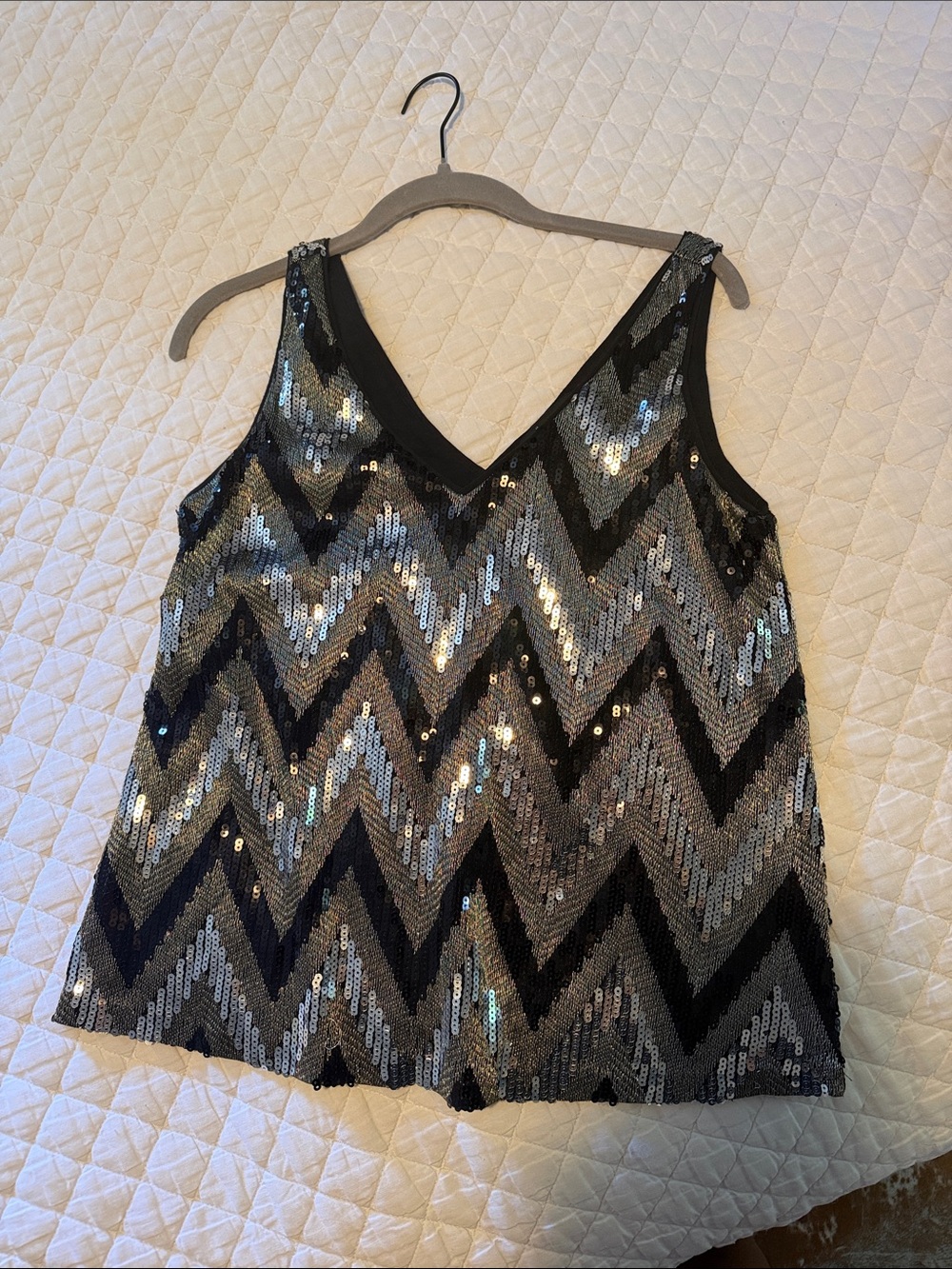 Ella Moss Black & Silver Sequin Chevron V-Neck Tank